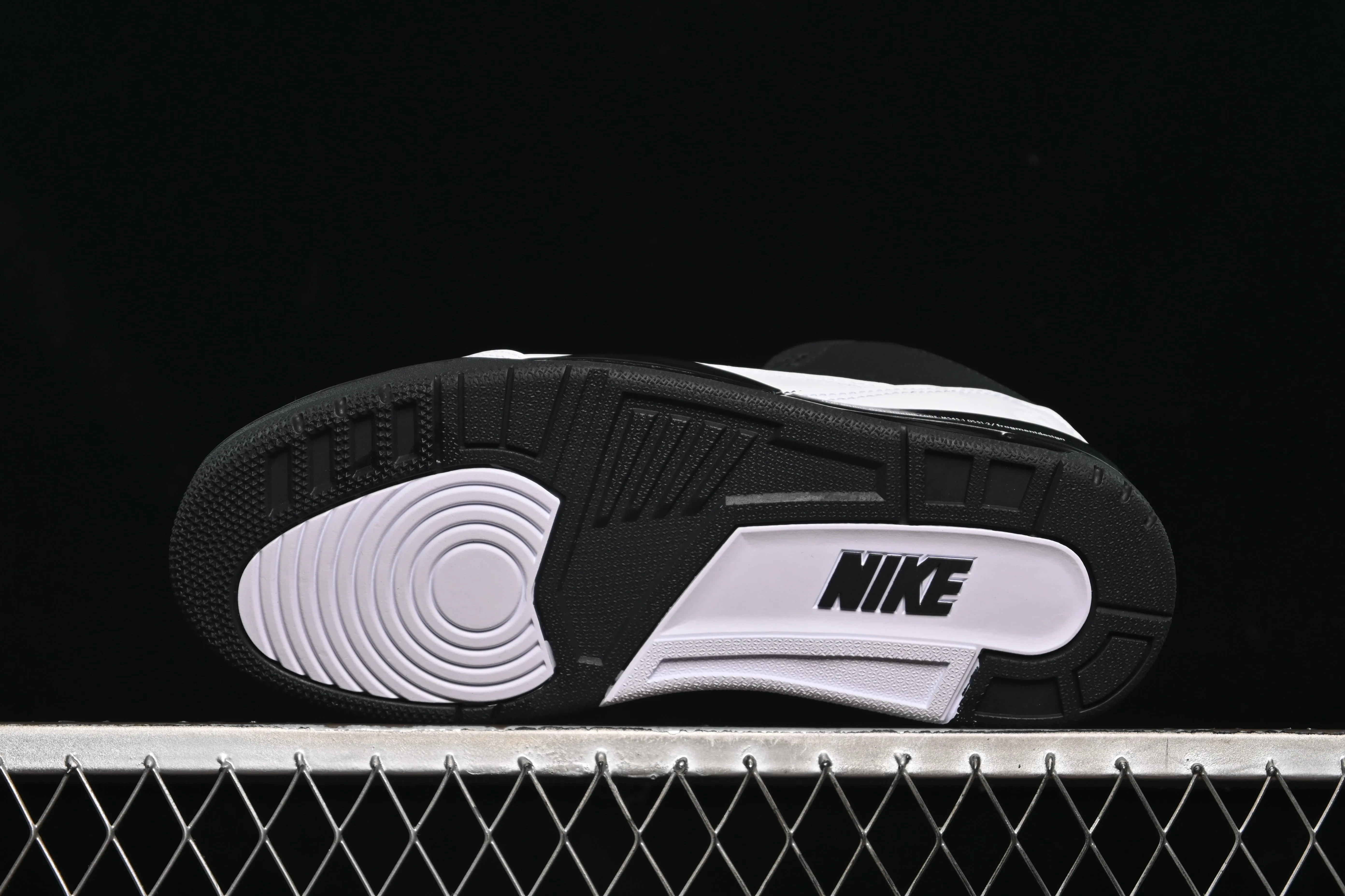 All categories Air Jordan Jordan series basketball shoes Air Jordan 3 Fragment Design x Air Jordan 3 AJ3 Joe 3 Hiroshi Fujiwara Lightning joint DA3595-001